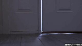 Vô tình để chị gái dâm nhìn thấy cu và cái kết