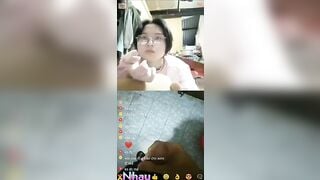 Gái xinh thủ dâm cực phê 3