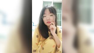 Em gái *** kho thân cực ngon xinh gái cho ny xem p2