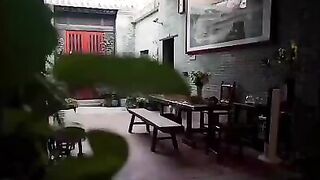 Bố bỏ thuốc kích thích con gái cho trai địt xong ngồi xem