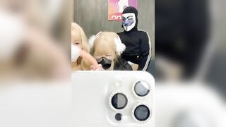 2 em gái xinh live fb 5