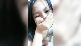 2 em nhân viên live chich thằng bạn cùng phòng địt thoải mái