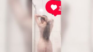 Nữ Sinh 2ka9 Vừa Tắm Vừa Chat Sex Với Thằng Bạn Hàng Họ Ngon Vãi