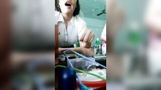Hôm nay được mẹ kế cho some vì được điểm 10