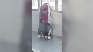 Học sinh TQ bú cu cho bạn thân ở trường lúc ra chơi