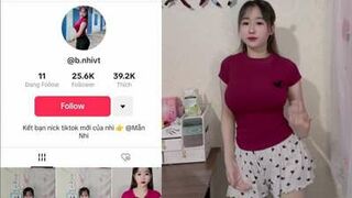 Idol Tiktok Bé Nhi Lộ Clip Show Hàng Siêu Căng Siêu Bự