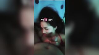 Vợ cuồng dâm thích làm tình mạnh bạo còn bắt chồng mua cả ghế đọc sách trong phòng ng