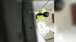 Quay Lén Học Sinh Thay Đồ Diễn Vănn Nghệ