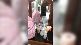 Đi đón con tranh thủ gặp người yêu chút