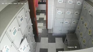 Quay Lén Những Em Xinh Tươi Thay Đồ