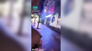 Anh tài xế XanhSM may mắn được em gái nhờ chụp ảnh khoe hàng nơi công cộng – rosababy