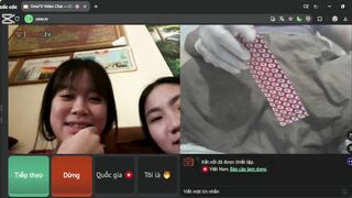 ometv show băng vệ sinh và gạ sục cặc 2 em xinh tươi