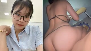 Fuck Em Sinh Viên Năm 2 Mu Múp Mặc Váy Ngủ Sexyy