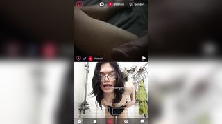 Em nứng mà bị khóa cu huhu