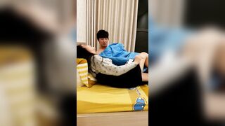 Được chị đồng nghiệp cho nướng nhờ củ khoai cực dâm
