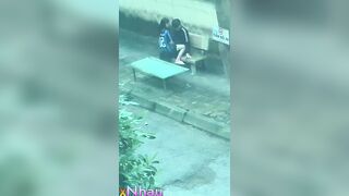 Tiếp tục sery quay lén 2 em học ghế đâ
