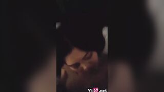 Yêu nhau tình cảm em còn tự quay phim