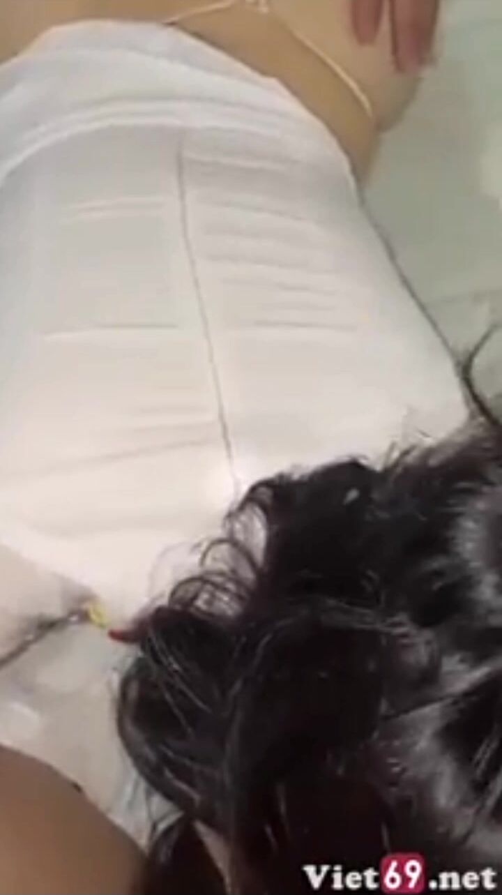Đụ 18