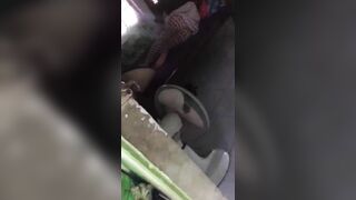 Chụp được đít cô út hơi bị ngon