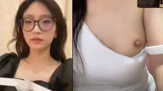 Clip Sex Hanaa Call Show Trả Phí Với Hot Girl Đeo Kính Dáng Nuột