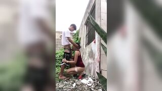 Full clip tòm tem với chị hàng xóm phía sau nhà và bị phát hiện