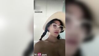 Rosababyvip thủ dâm bắn tùm lum trong wc