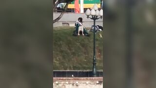 2 em học sinh địt nhau giữa công viên đông người hot