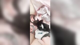 Nữ sinh thủ dâm cực nứng