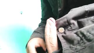 Lần đầu bú cu mà gặp phải có con cu Khai và hôi nên em nôn hết ra