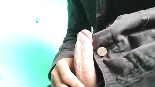 Lần đầu bú cu mà gặp phải có con cu Khai và hôi nên em nôn hết ra