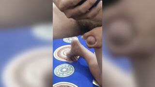 Suốt ngày nứng.  Mệt quá