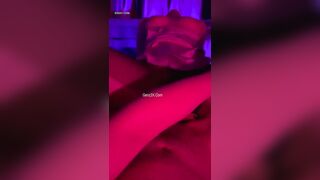Sex Gái Xinh Quần Tất Lưới Chịch Xuất Tinh Ngập Bướm Không Lông