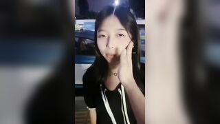 Súc vật, Gạ địt không được tát e nó xong chút thuốc để hiếp