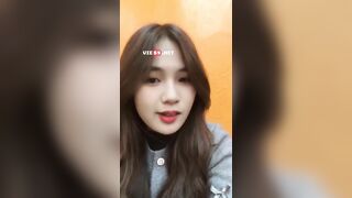 Gạ con bạn thân xinh gái show vú show bimbim
