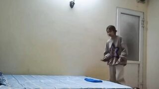 E học sinh 2ka8 ần đầu bán trinh giá 20m xuất trong lồn rậm