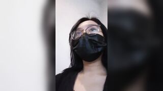Public ở cầu thang chung cư