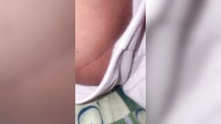 Em vợ lâu lâu lên chơi