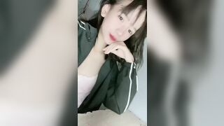 em gái quay tiktok nude p2