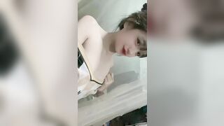 em gái quay tiktok nude p4