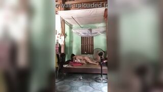 Rủ bạn trai về nhả chịch