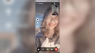 Gạ con bạn thân call sex sục thì bị mẹ phát hiện, M lmj v hả con