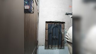 12h khuya lướt ome gặp chị gái tắm mup