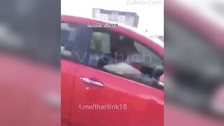 Quay lén cặp đôi đụ nhau giữa oto ko đóng cửa sổ bao nhiu người nhìn