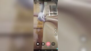 Gái teen nứng lồn đòi call trong khi đang nhậu 3