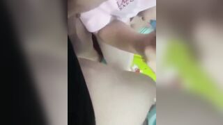 Chị hàng xóm vừa bú cu vừa hát karaoke