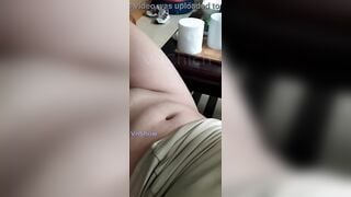 Mang xoài cho bạn thân được bạn thân cho sờ lồn chát sex