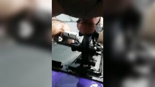 Mỗi lần toy chọc vào tử cung là e đau đớn nước lồn vã ra như mưa hỏng hết cả 1 cái ồn