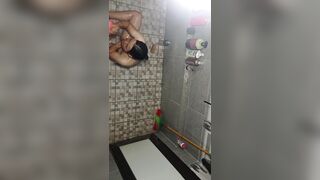 Quay lén Mợ tắm🤤🤤🤤