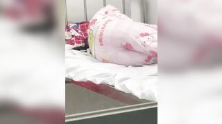 Mới địt em gái có đêm mà sáng em nằm viện