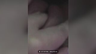 Cháu Gái nứng lồn call zalo móc lồn cho dượng xem